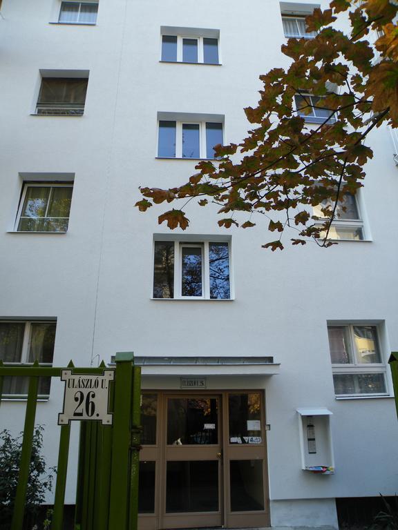 Apartment Buda بودابست الغرفة الصورة