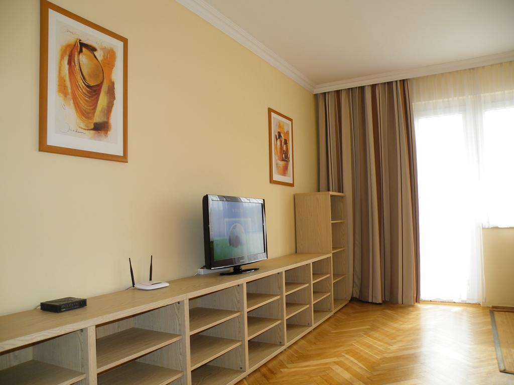 Apartment Buda بودابست الغرفة الصورة