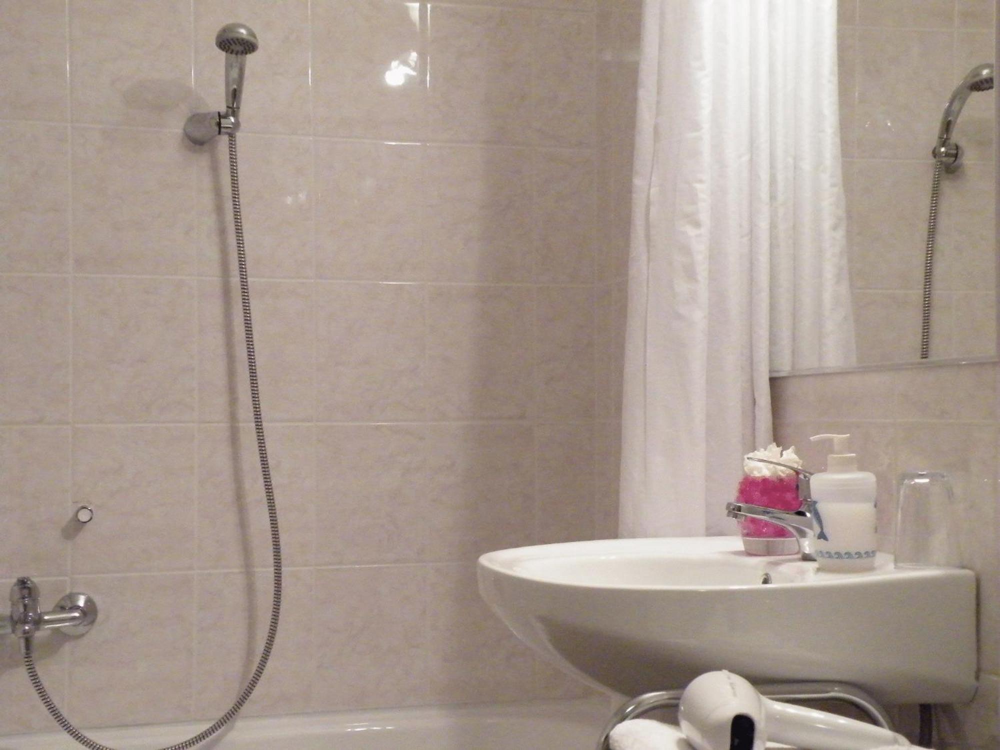 Apartment Buda بودابست المظهر الخارجي الصورة